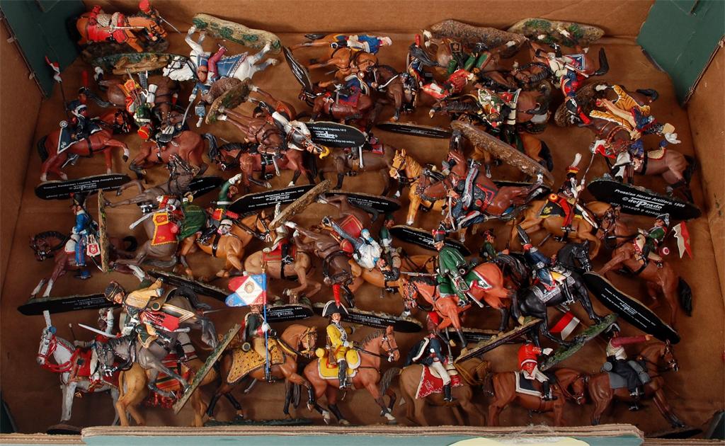 Del Prado, 1/30 scale white metal 19th century cavalry group, all figures are loose, various