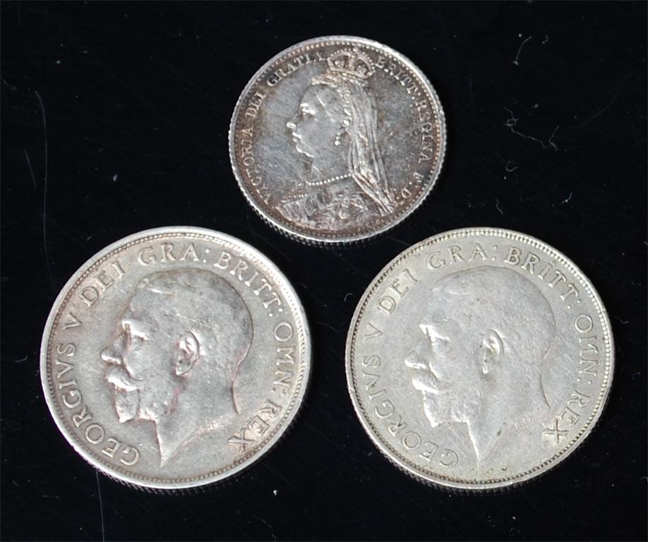 Great Britain, 1916 George V shilling, 1925 George V shilling, 1887 Victorian sixpence (3)