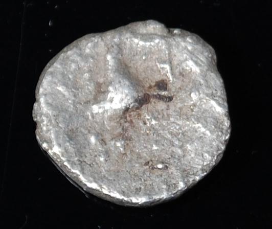 Celtic Iceni, silver unit 38-40AD, Iceni horse (F) / two opposed crescent (VF), Van Arsdell type 734 - Image 2 of 2