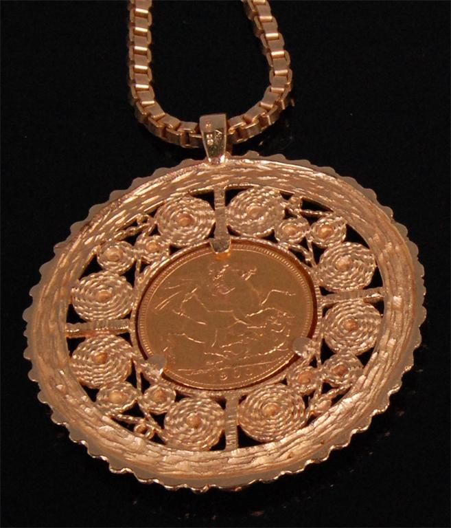 A late Victorian gold full sovereign, 1900, in 9ct gold pendant mount, pierced with gadrooned - Image 2 of 2
