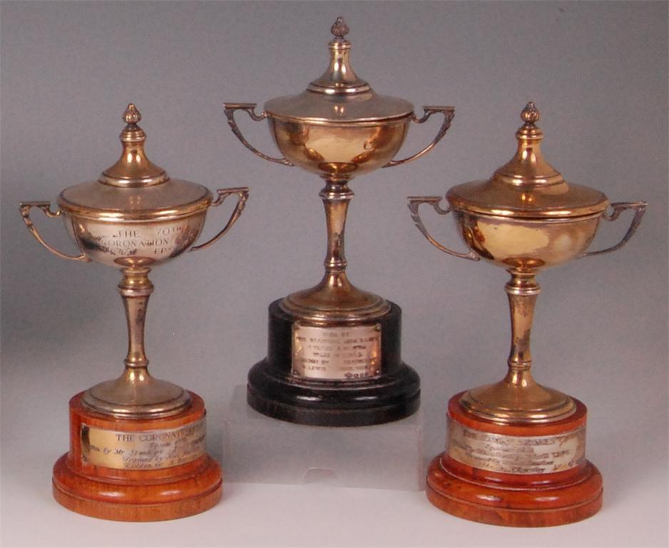 *'The 70th Coronation Cup' 1971 Epsom silver pedestal trophy cup and cover, 4.5oz, London 1971, h.