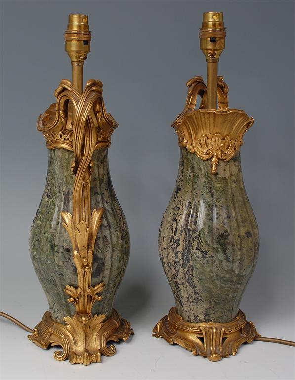 # A pair of circa 1900 gilt bronze and verdigris marble table lamps in the form of ewers, in the - Image 2 of 9