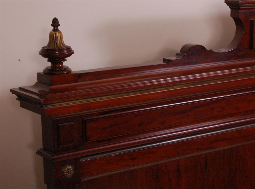 A French Empire plum pudding mahogany and brass mounted 5ft bedstead, having single panelled head, - Image 3 of 5