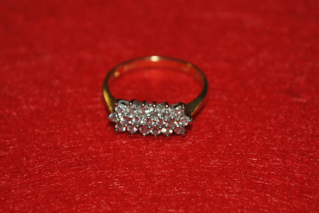 18ct Diamond Cluster Ring .46 Caret