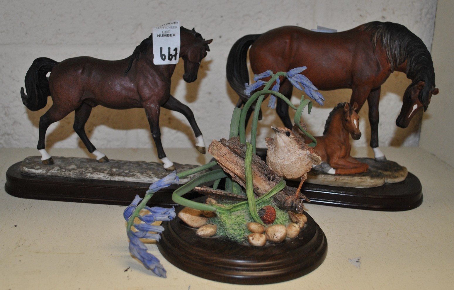 Lot of 2x Horse Ornaments & Bird Ornament