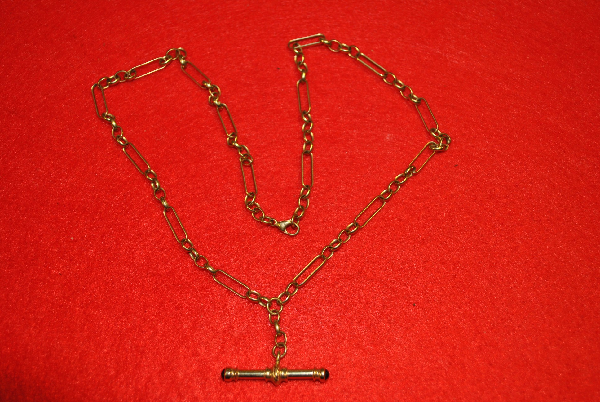 9ct Gold Yellow Belcher Chain and T- Bar