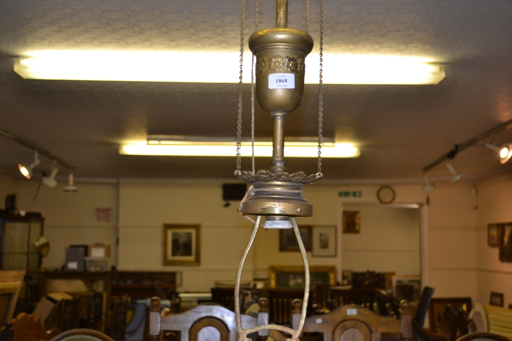 Late 19th Century rise and fall brass light fitting