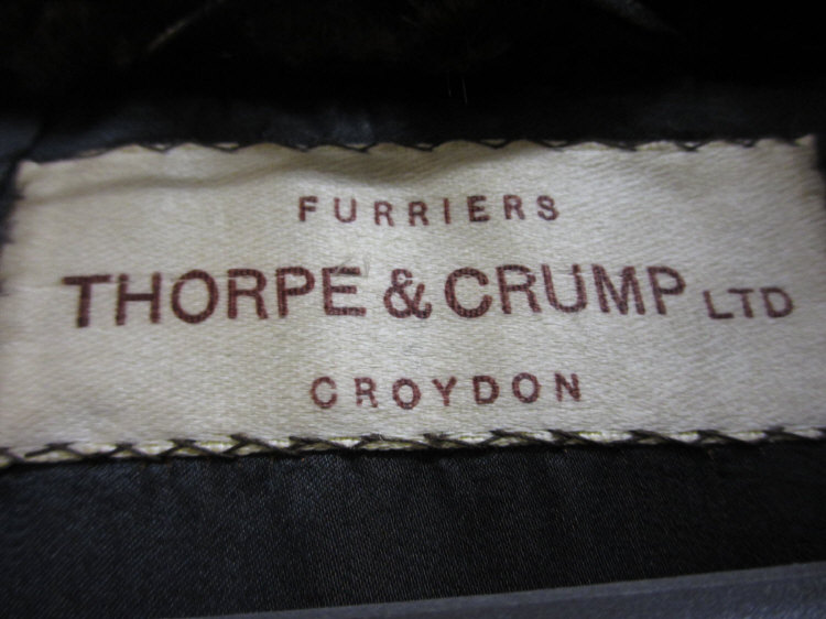 Thorpe & Crump Limited ladies three quarter length mink fur coat with flower design buttons, - Image 4 of 4