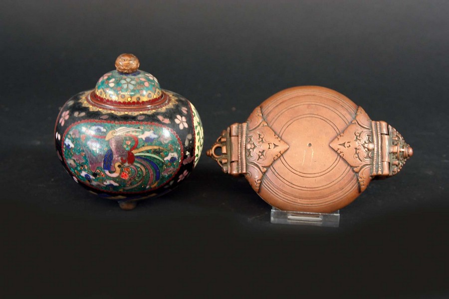 AN INDIAN BRASS LIME BOX with foliate cast mounts, 3ins. (7.5cms.) dia. together with a cloisonne