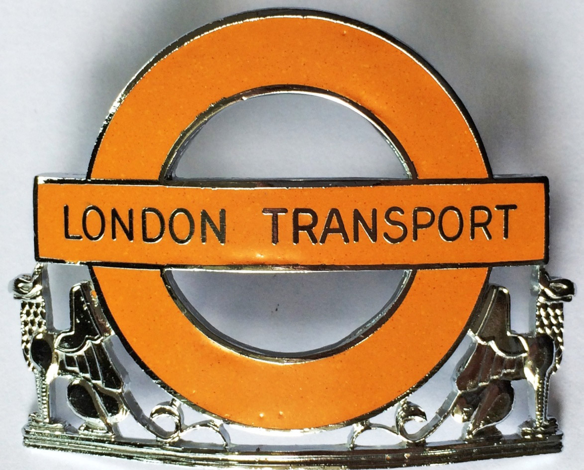 London Transport Underground CAP BADGE issued to Station Foremen, Station & Travelling Ticket