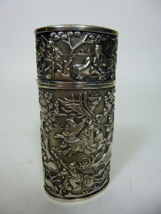 CHINESE EXPORT SILVER CANISTERMAKER UNKNOWN, CIRCA 1840marked to base LS (unrecorded), of straight