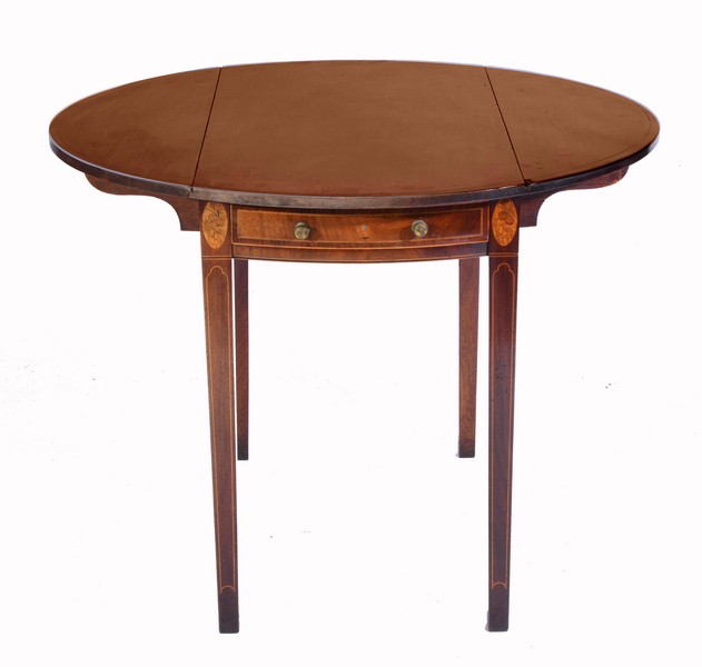 A 19TH CENTURY MAHOGANY WITH SATINWOOD INLAID OVAL PEMBROKE TABLE, 83cm wide