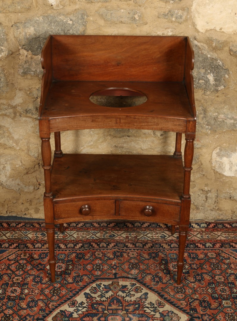 A VICTORIAN MAHOGANY TRAY TOP TWO TIER WASH STAND on turned supports, 56cm wide