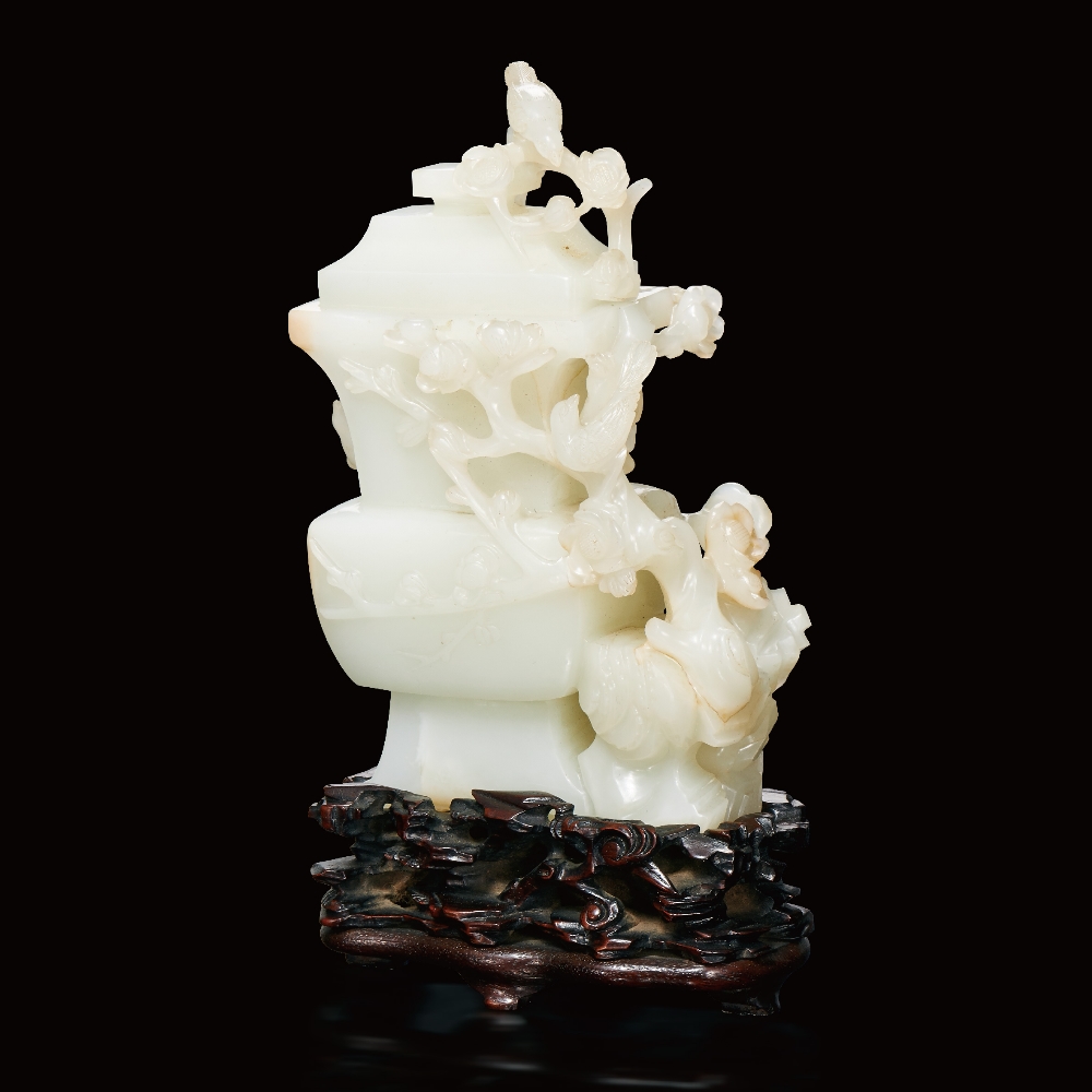 A WHITE JADE `MAGPIES ON PRUNUS` CHAINED VASE AND COVER QIANLONG PERIOD (1736-1795) H 14.7 cm. (5