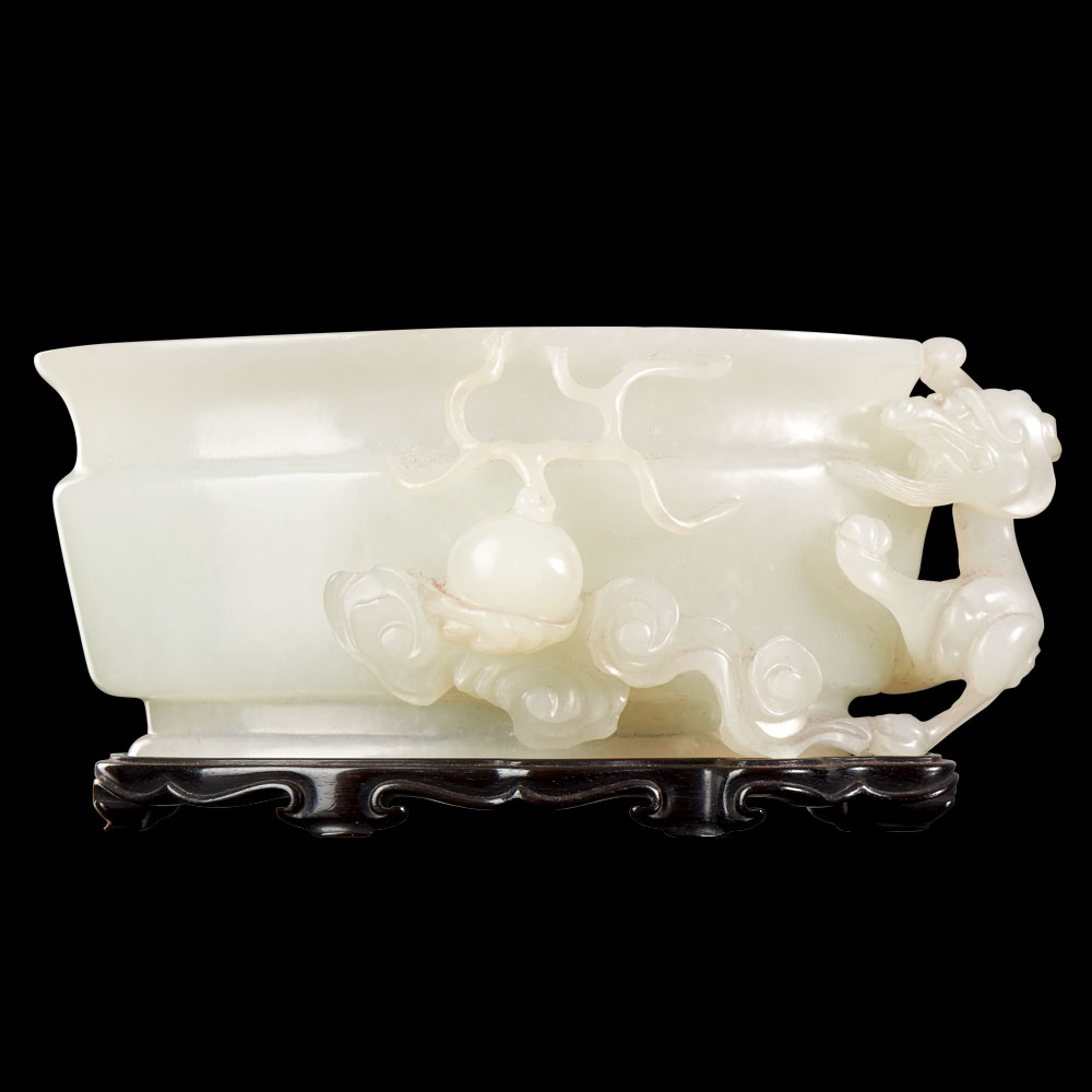 A WHITE JADE `CHI DRAGON AND FLAMING PEARL` BRUSH WASHER ACCOMPANIED WITH JAPANESE WOODEN BOX AND - Image 4 of 4