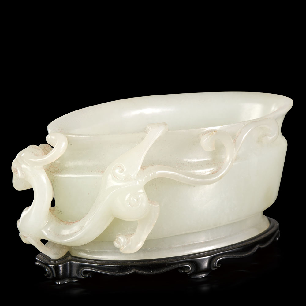 A WHITE JADE `CHI DRAGON AND FLAMING PEARL` BRUSH WASHER ACCOMPANIED WITH JAPANESE WOODEN BOX AND - Image 3 of 4