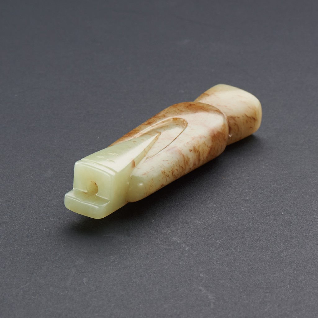 A YELLOW JADE `WENGZHONG` PENDANT MING DYNASTY (1368-1644) H 8.5 cm. (3 3/8 in.) ? ???????? - Image 3 of 4