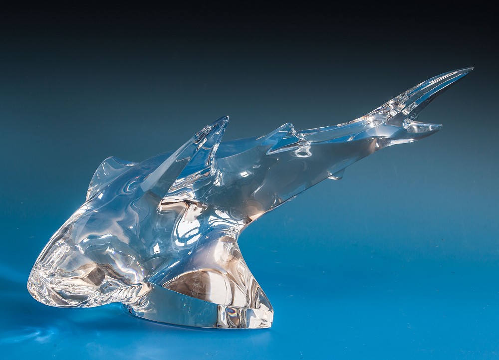 A Baccarat model of a shark clear crystal, Baccarat etched mark to underside of left fin, 19in. (