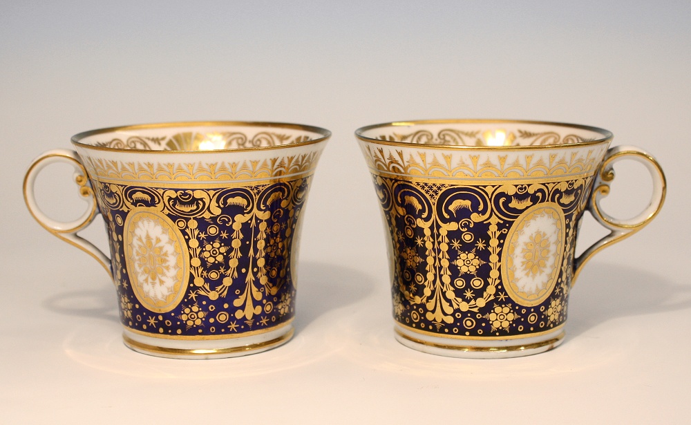 Two Chamberlains Worcester porcelain cups 19th century, slightly flared rims, interior base in