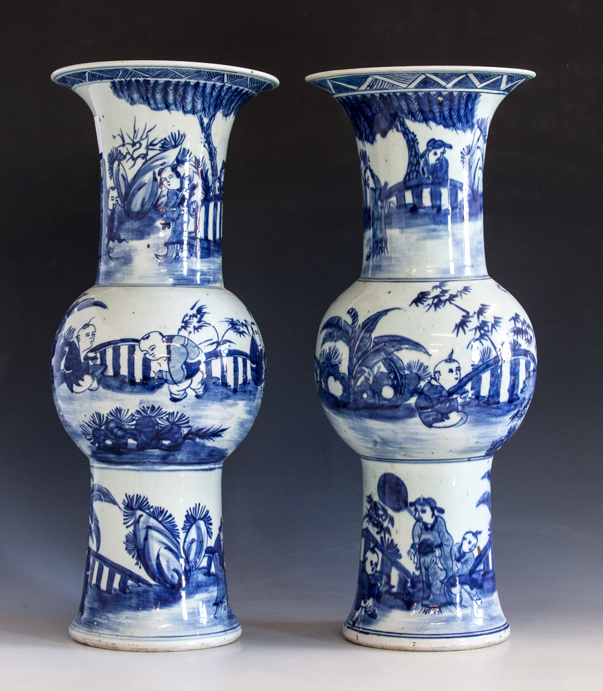A pair of large Chinese porcelain yen yen vases19th century, decorated in underglaze blue with