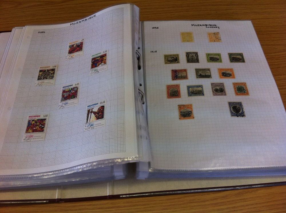 Stamp Collection in binder incl. Egypt, Ethiopia, Libya, Tunisia, Isreal, Lebanon, Yemen etc. Mint &