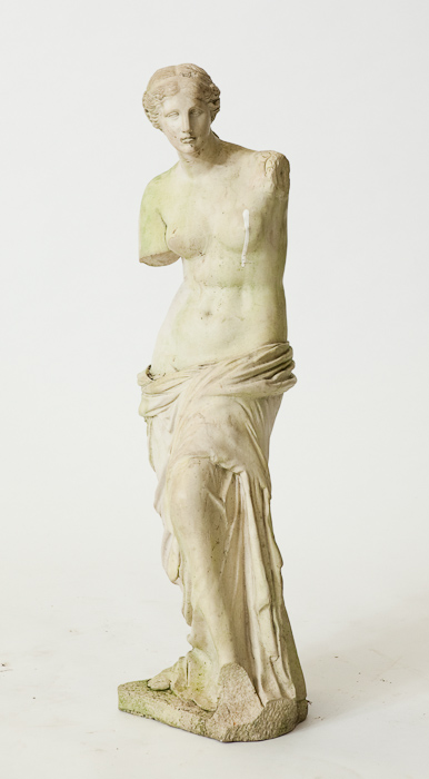 MODERN RESIN GARDEN STATUE OF VENUS DE MILO 86cm high