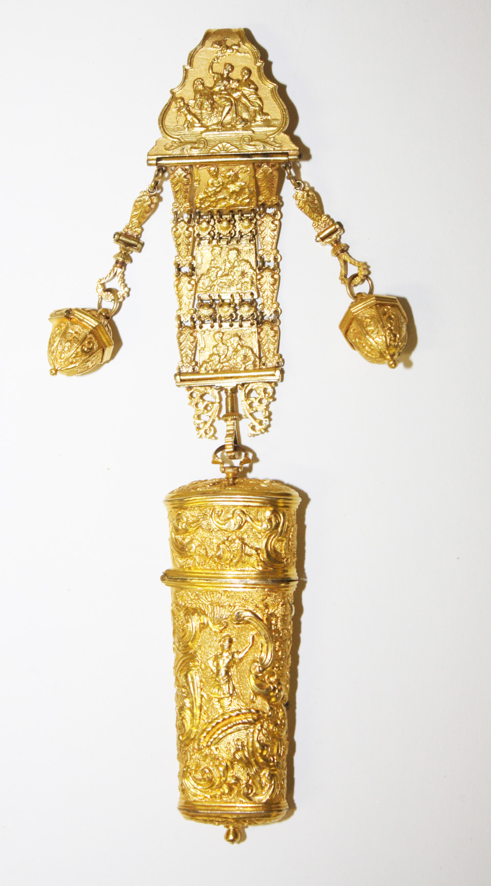 A VERY ATTRACTIVE FRENCH GILT METAL CHATELAINE AND ETUI, probably late 18th century finely cast in