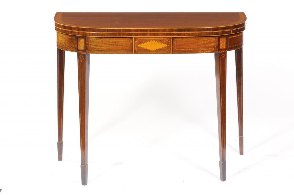 A GEORGE IV MAHOGANY CARD TABLE crossbanded in satinwood and rosewood and line inlaid with lozenge