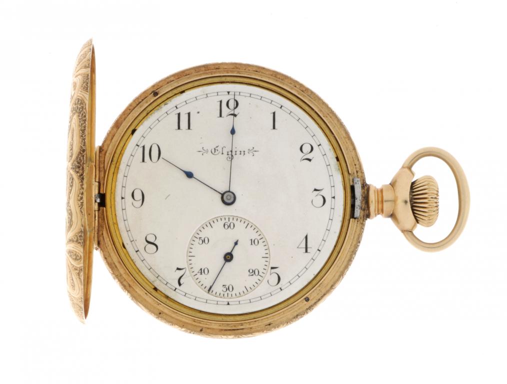 AN  AMERICAN GOLD KEYLESS LEVER HUNTING CASED WATCH  ELGIN NATIONAL WATCH CO  Serial No 9849695, the