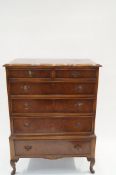 A 20th century mahogany chest of drawers