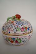 A Meissen style jar and cover