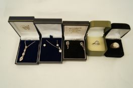 Silver jewellery, five boxes