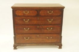 An oak 18th century chest of drawers