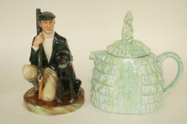 Royal Doulton figure 'Gamekeeper' HN2879 and teapot