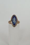 An 9ct gold Wedgwood style ring