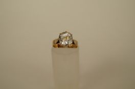 A single stone rock crystal 18ct gold ring, finger size J, 2.9g gross
