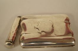 A silver cigar case and cheroot holder case, along with a amber cheroot holder, 90 grams, (2.9