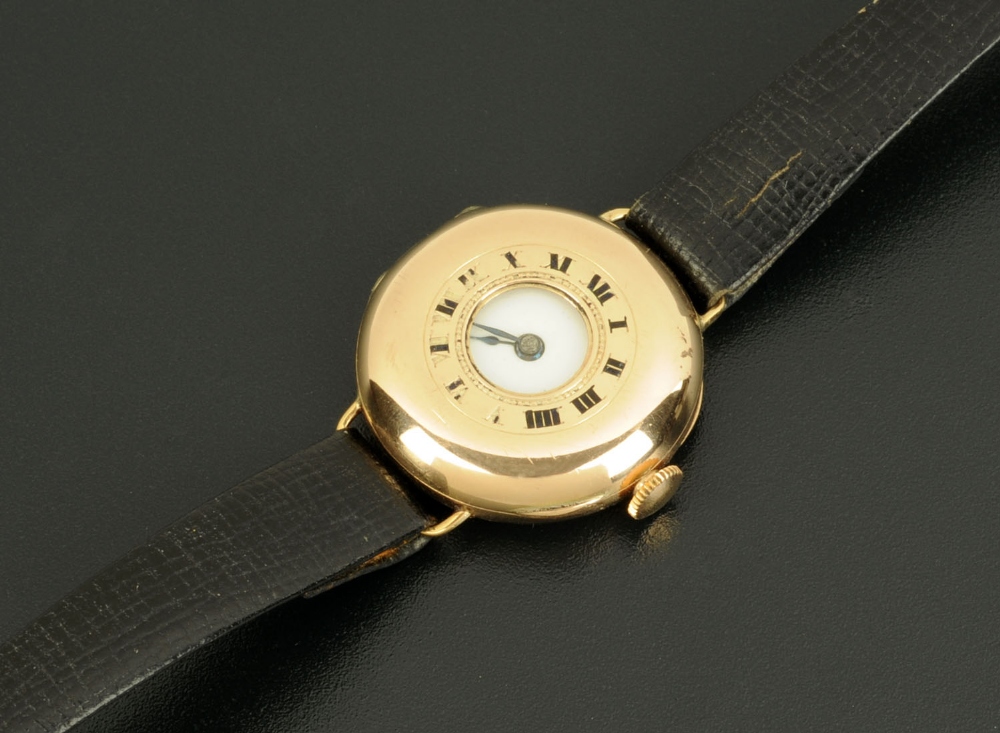 A ladies half Hunter wristwatch, 9 ct gold, import marks for 1919, high quality movement in
