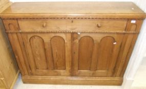 A late 19th Century pine sideboard / dresser, the rectangular top above a single drawer over two