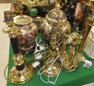 Assorted brass bodied and other table lamps (8)