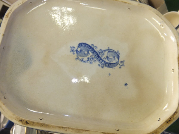 A 19th Century blue transfer decorated tureen depicting "British Scenery", a Spode's "Italian" - Image 6 of 7
