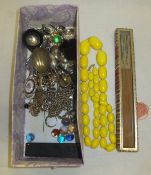 A box of sundry jewellery to include costume rings, necklaces, marbles, etc   CONDITION REPORTS  All