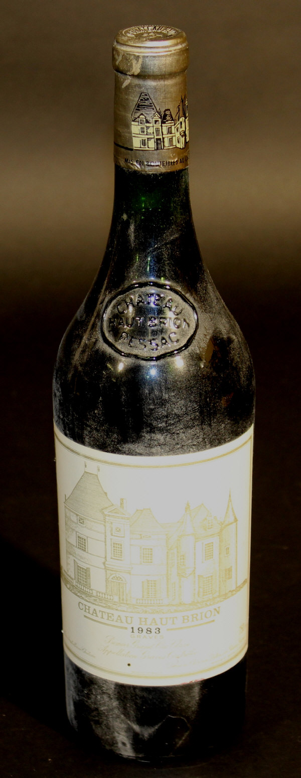 One bottle Chateau Haut Brion 1983 Graves