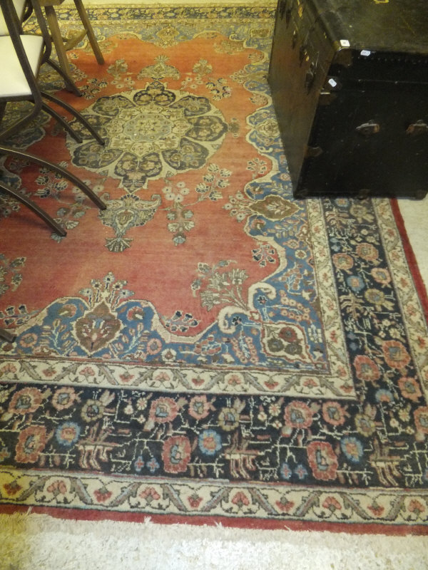 A Tabriz carpet, 325 cm x 213 cm