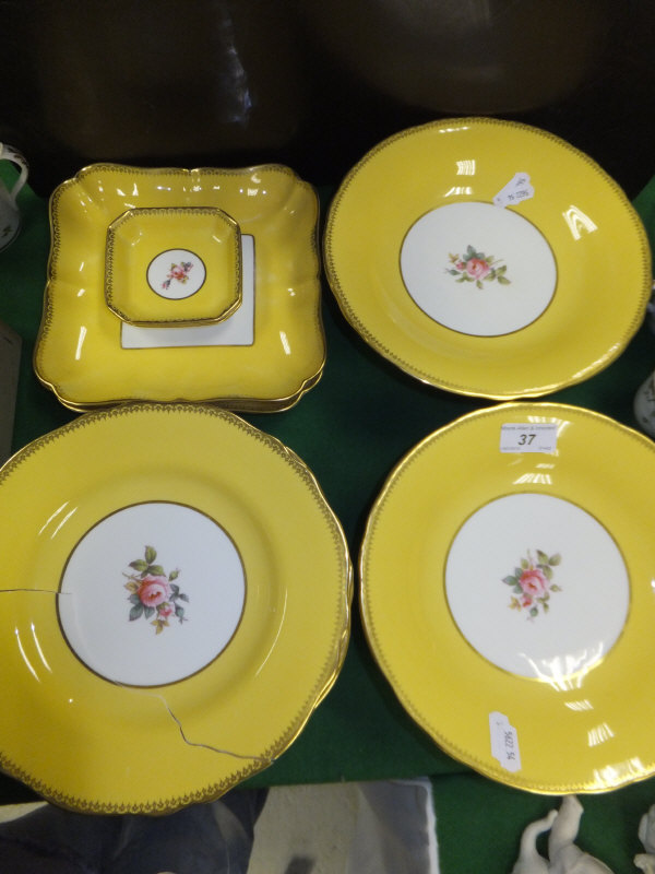 A Spode Copelands china floral spray decorated dessert service with yellow ground, for "Phillips'