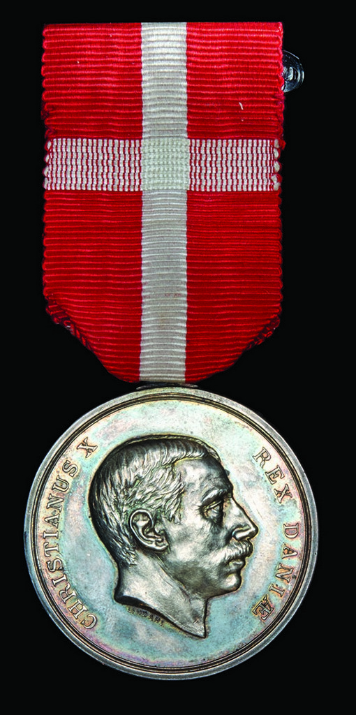 Denmark, Medal of Merit, Christian X, in silver, rim engraved in capitals (Dorthea Kirstine Lund.