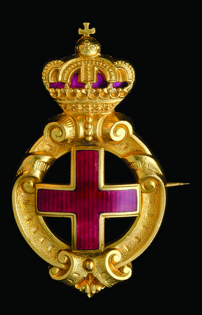 *Bulgaria, Insignia of the Bulgarian Red Cross, ?1887? type 3, in bronze-gilt with enamelled red