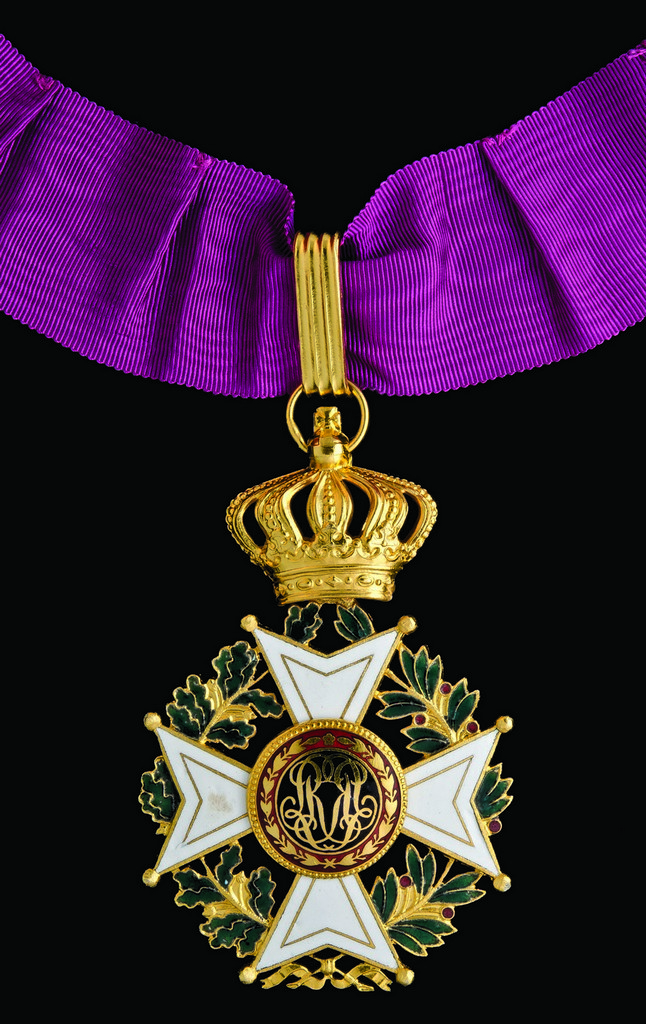 Belgium, Order of Leopold, Civil Division, type 3, post 1951, Commander?s neck badge, in bronze- - Image 2 of 2