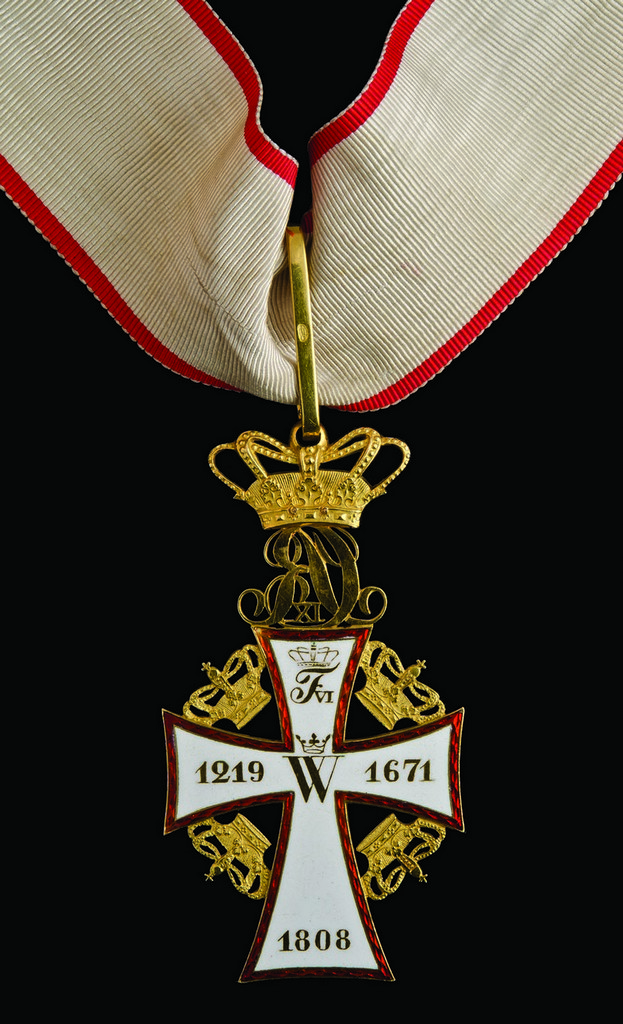 Denmark, Order of the Dannebrog, Christian IX issue, Commander?s neck badge, suspension ring - Image 2 of 2