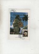 Autograph ? Fidel Castro^ revolutionary and President of Cuba commemorative picture postcard issued